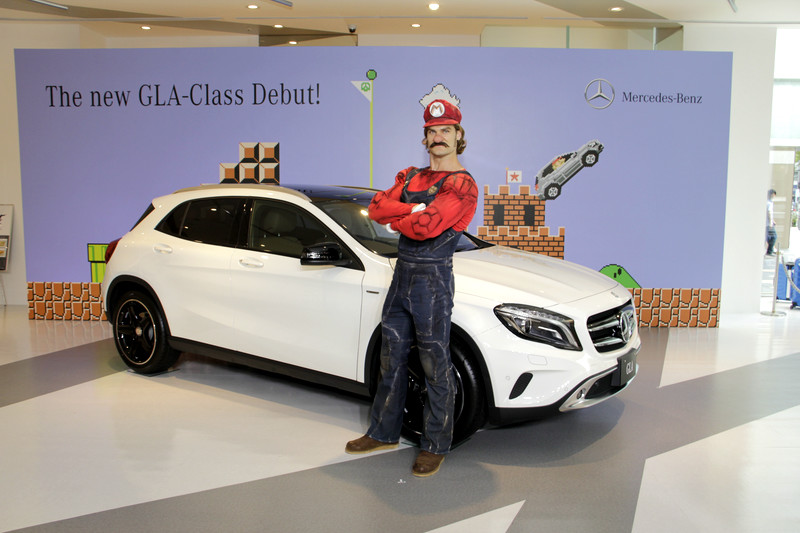Illustration for article titled You Can Download a Mercedes Benz in Mario Kart 8